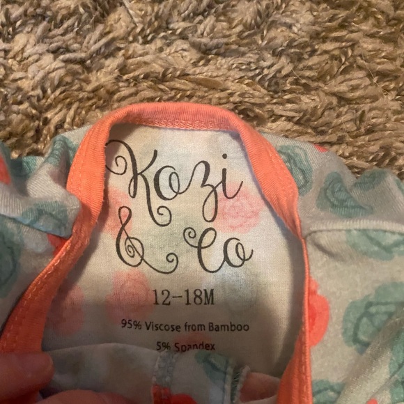 Kozi&Co Bamboo footies - Picture 4 of 4